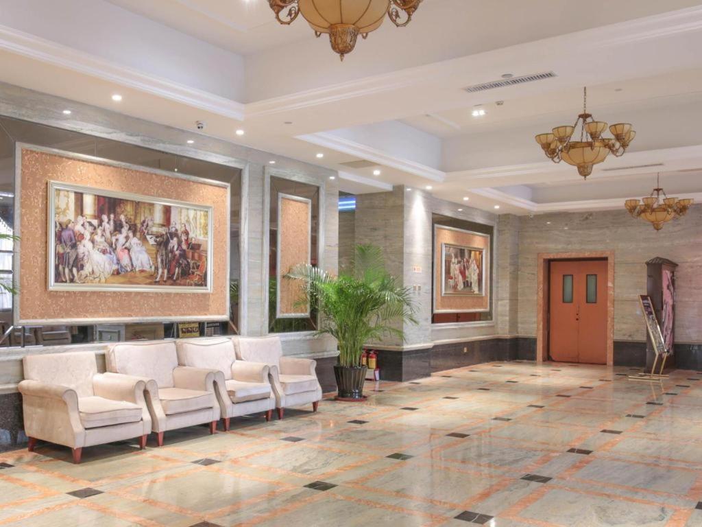 Vienna Hotel Tianjin Guizhou Road Branch Exterior foto